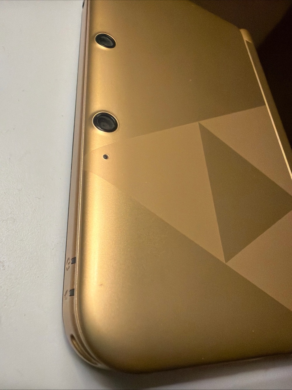 Nintendo 3DS XL Gold BEST OFFER TAKES IT! - Picture 5 of 6